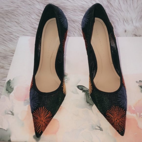 ZARA SHEELS - Picture 2 of 8